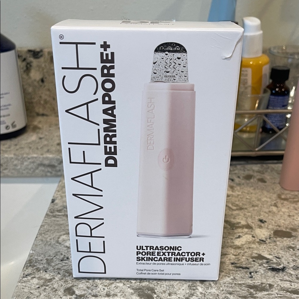 Dermaflash DermaFlash+ Ultrasonic Pore Extractor - Pink